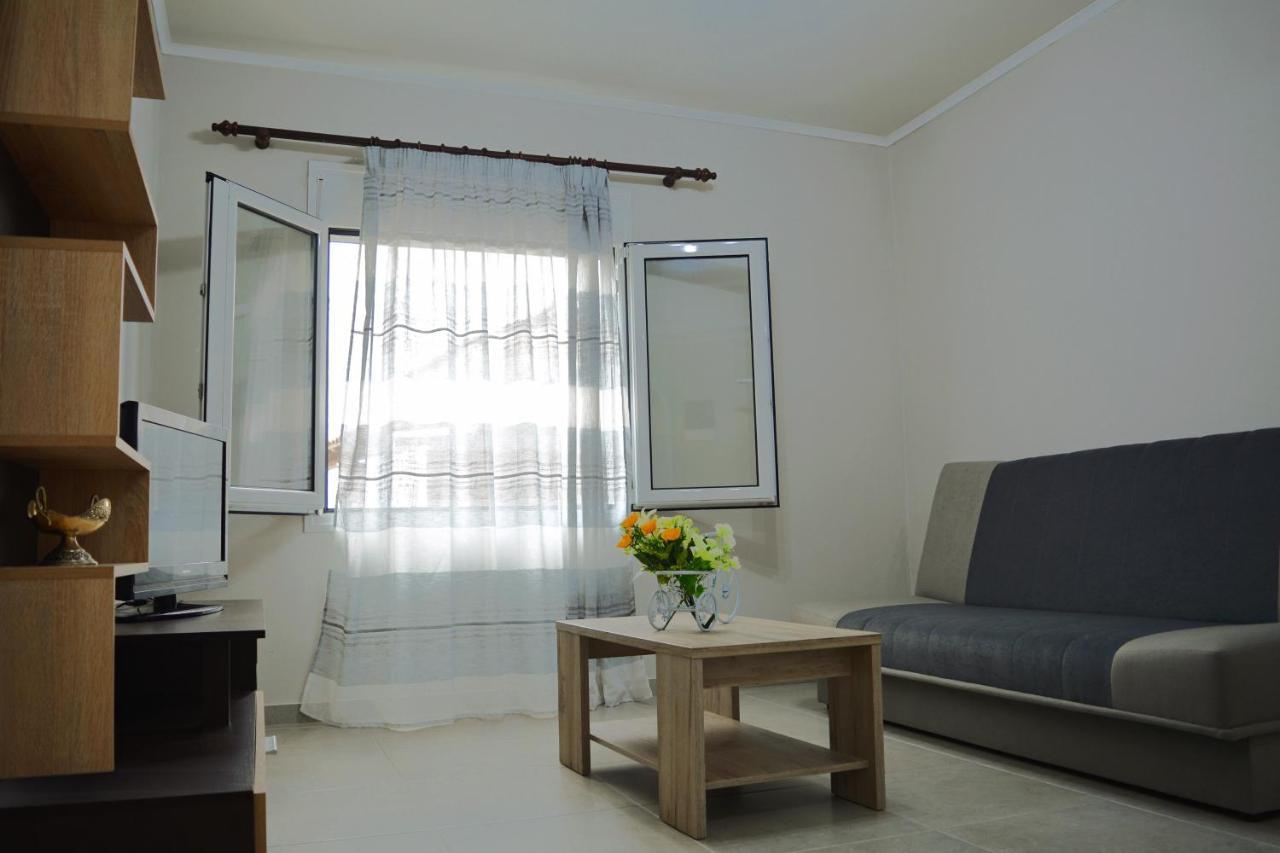 Spiros Full House In Marathias Apartment Exterior photo